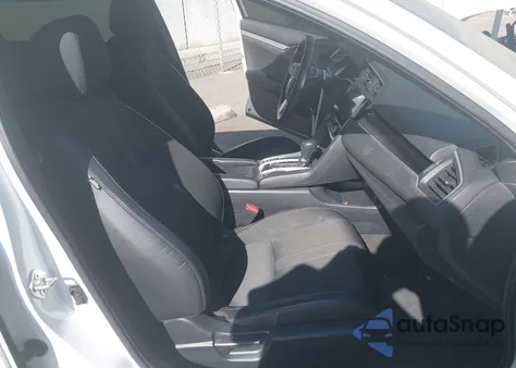 2020 Honda Civic Sport z USA, uszkodzony, nr VIN 2HGFC2F84LH505762